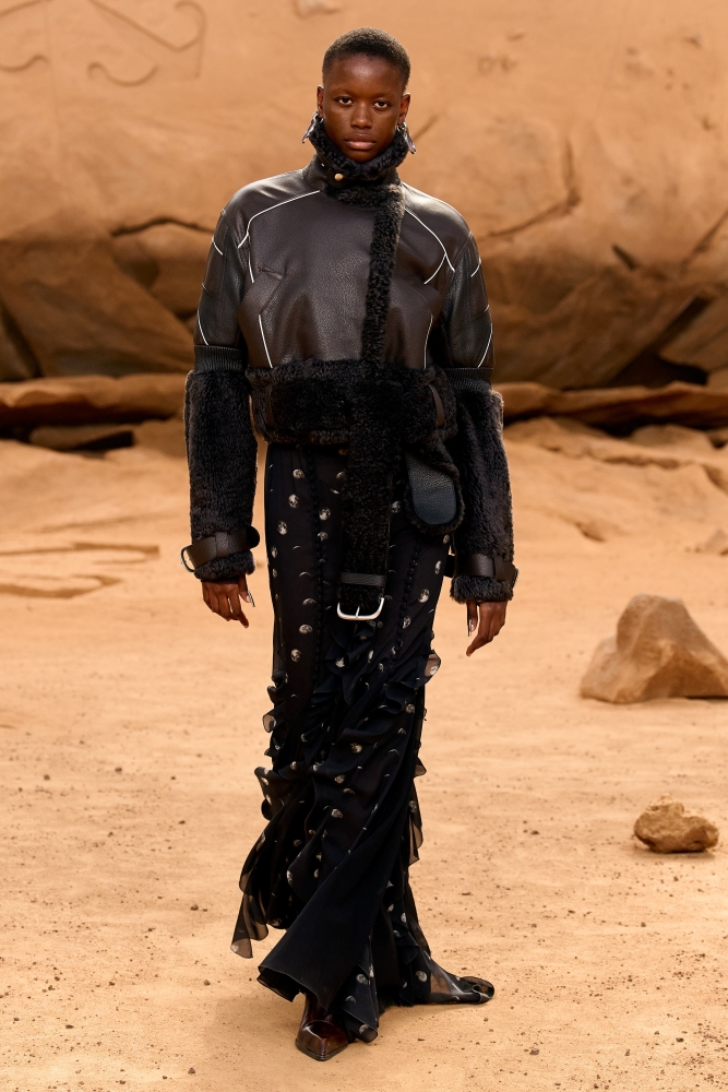 Коллекция Off-White (Fall 2023 Ready-to-Wear), фото 14