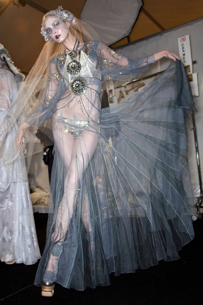 Джон Гальяно. Падшие ангелы., фото 5 Джон Гальяно. Падшие ангелы., фото 5