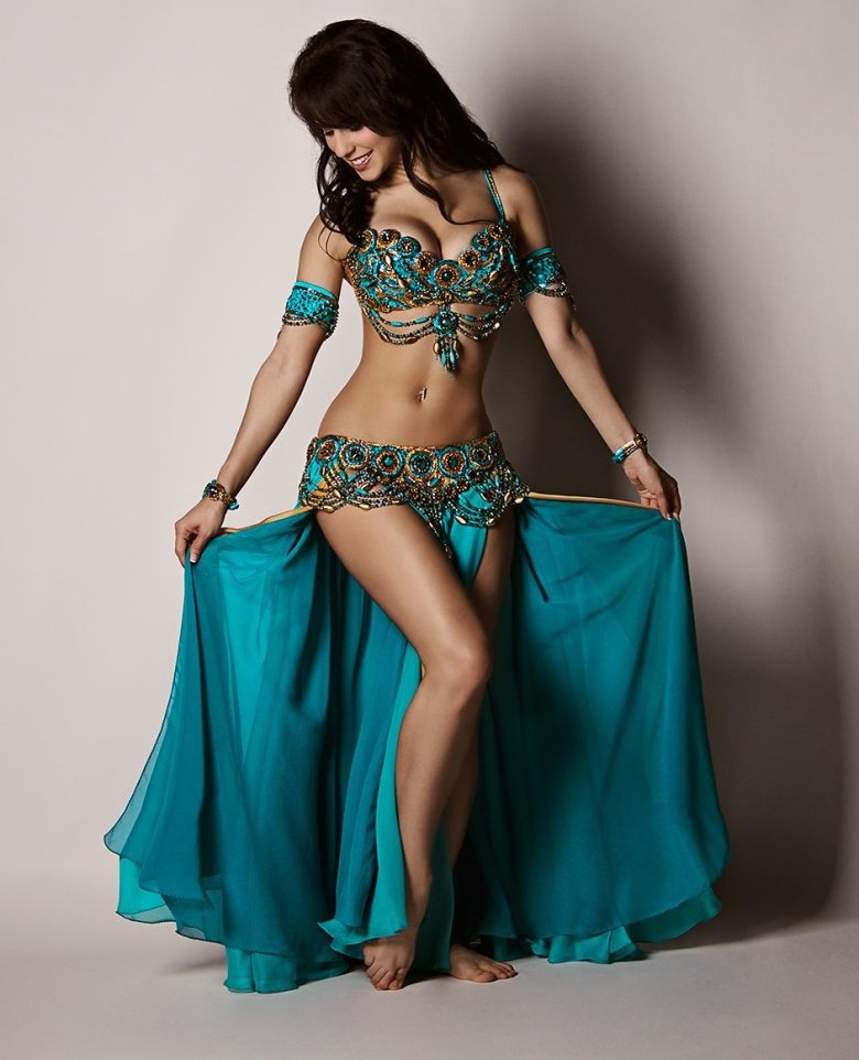 Красота восточного костюма, фото 5 Красота восточного костюма, фото 5