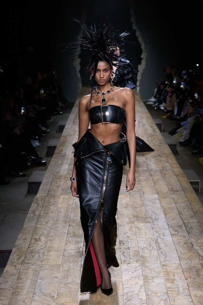 Коллекция Moschino (Fall 2023 Ready-to-Wear), фото 6