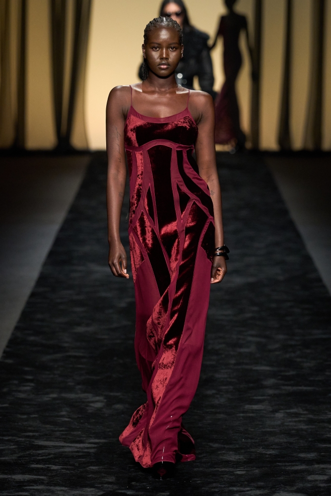 Коллекция Alberta Ferretti (Fall 2023 Ready-to-Wear), фото 21