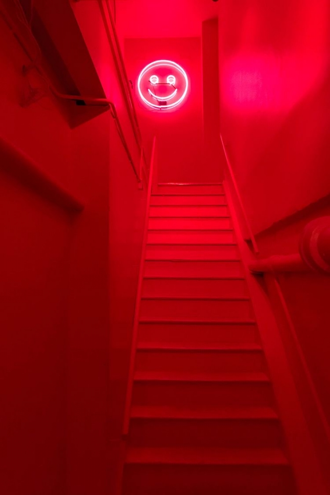 Красные обои на заставку в мобилу, фото 10 Красные обои на заставку в мобилу, фото 10