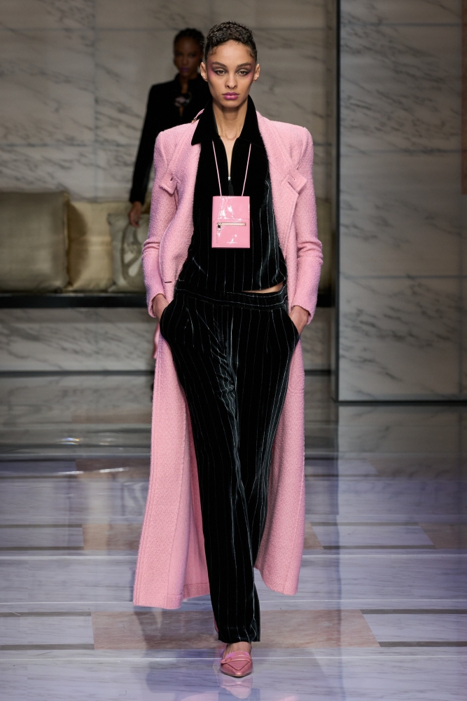 Коллекция Giorgio Armani (Fall 2023 Ready-to-Wear), фото 16