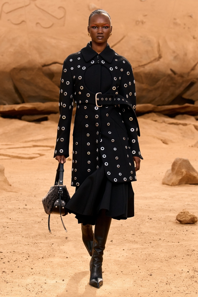 Коллекция Off-White (Fall 2023 Ready-to-Wear), фото 4