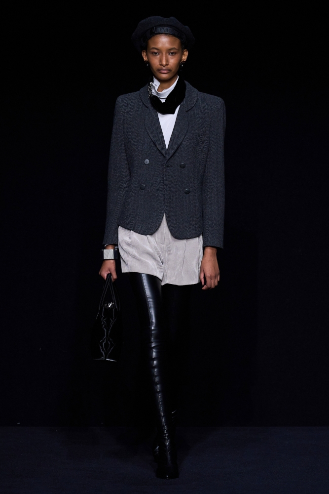 Коллекция Emporio Armani (Fall 2023 Ready-to-Wear), фото 2