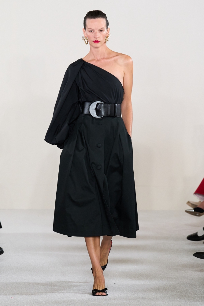 Коллекция Carolina Herrera (Spring 2023 read-to-wear) , фото 12