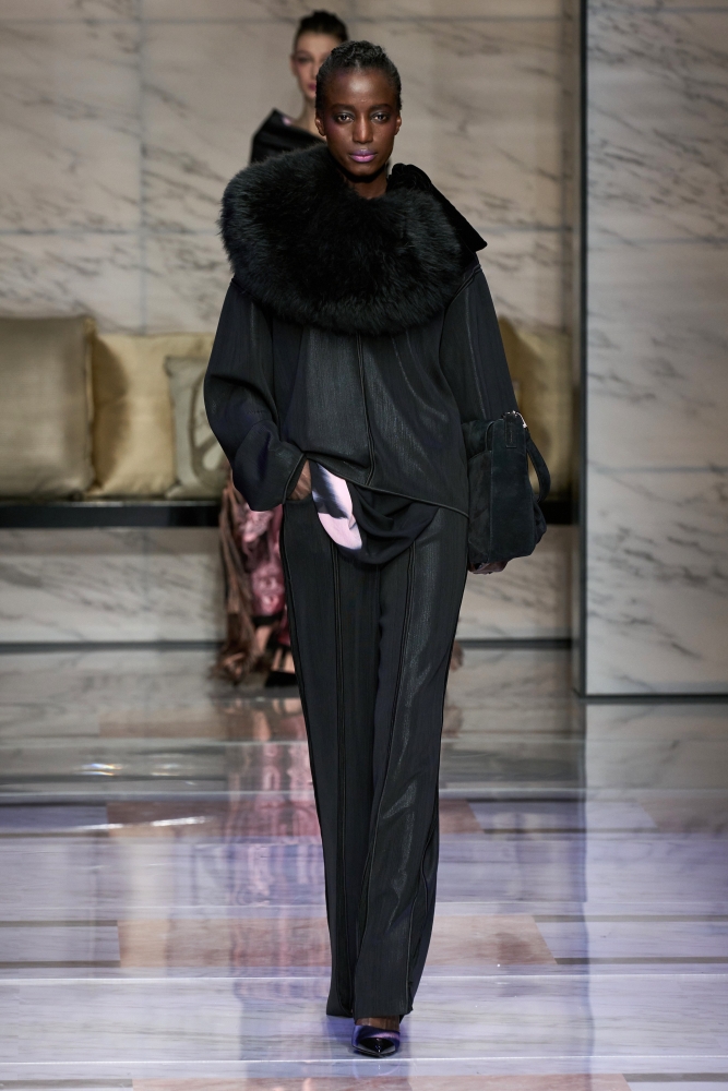 Коллекция Giorgio Armani (Fall 2023 Ready-to-Wear), фото 19