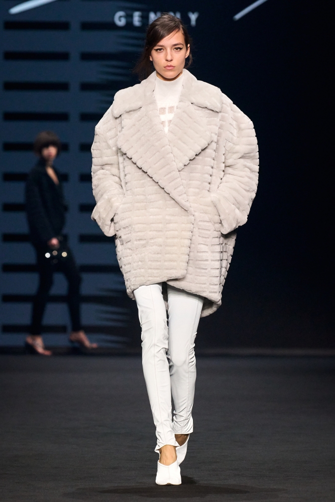 Коллекция Genny (Fall 2023 Ready-to-Wear), фото 20