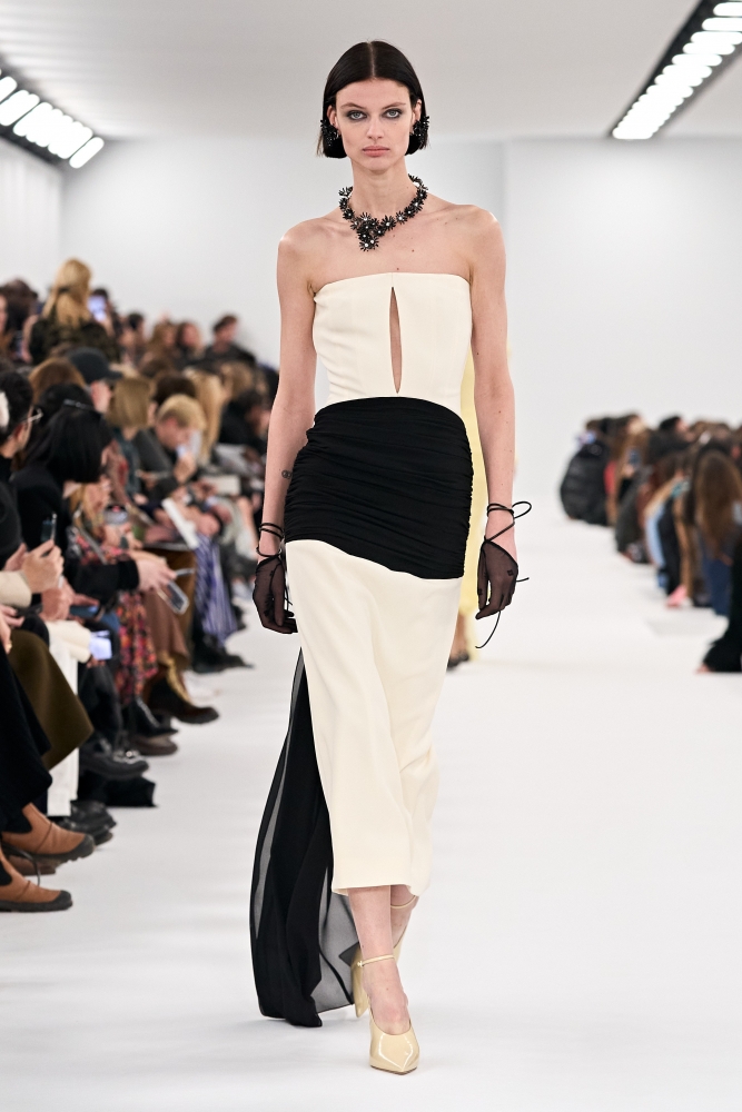Коллекция Givenchy (Fall 2023 Ready-to-Wear), фото 10