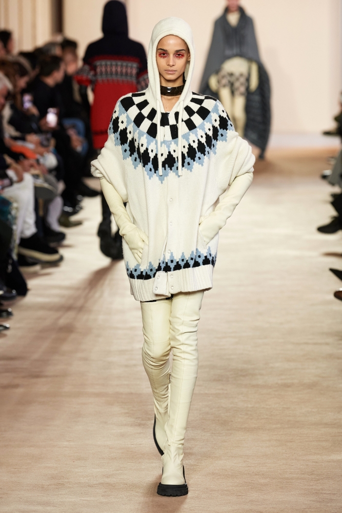 Коллекция Undercover (Fall 2023 Ready-to-Wear), фото 4