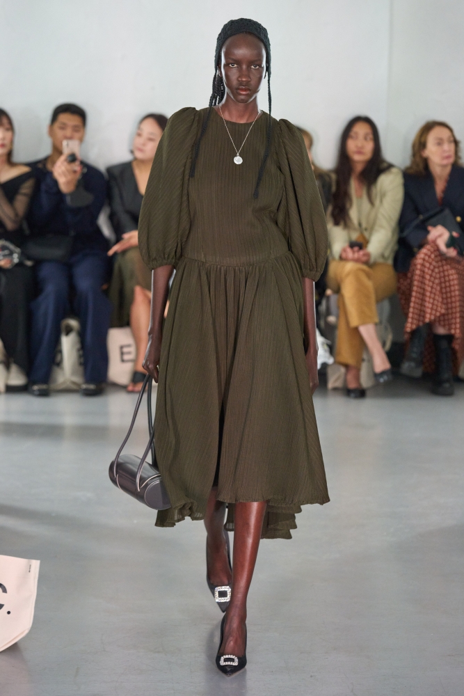 Коллекция Eudon Choi (Spring 2023 read-to-wear) , фото 16