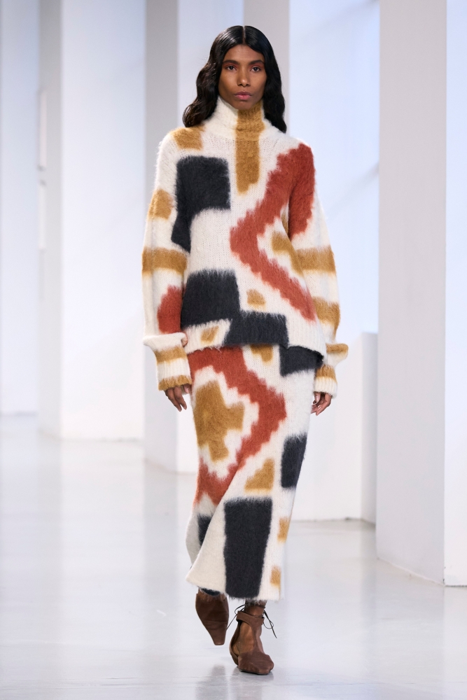 Коллекция Mame Kurogouchi (Fall 2023 Ready-to-Wear), фото 17