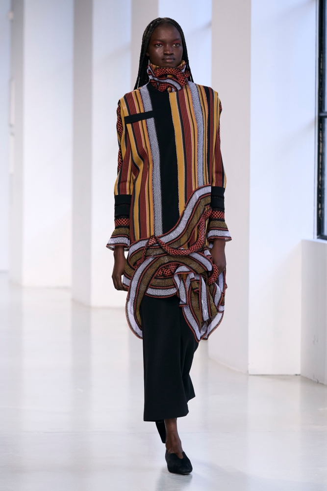 Коллекция Mame Kurogouchi (Fall 2023 Ready-to-Wear), фото 14