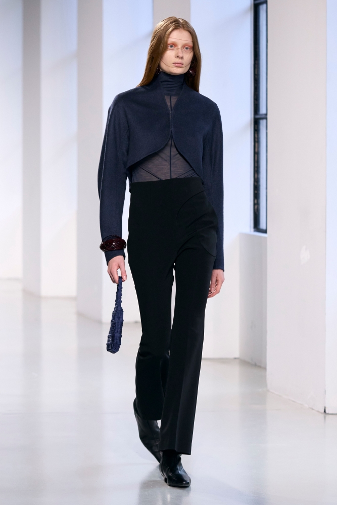 Коллекция Mame Kurogouchi (Fall 2023 Ready-to-Wear), фото 7