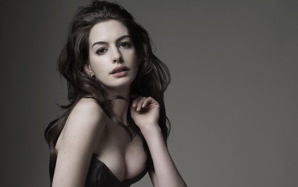 Обои Звёзды: Энн Хэтэуэй, фото 28 Обои Звёзды: Энн Хэтэуэй, фото 28