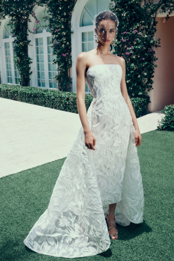 Коллекция Monique Lhuillier (Spring 2025 ready-to-wear), фото 13