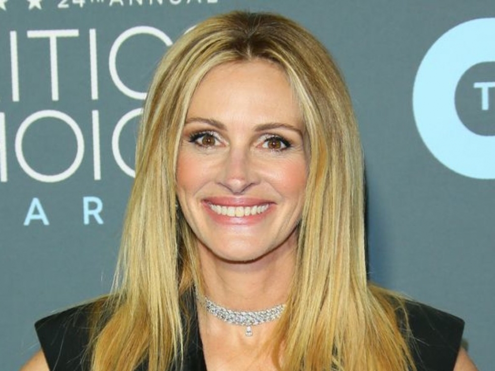 Обои Звёзды: Джулия Робертс , фото 1 Обои Звёзды: Джулия Робертс , фото 1