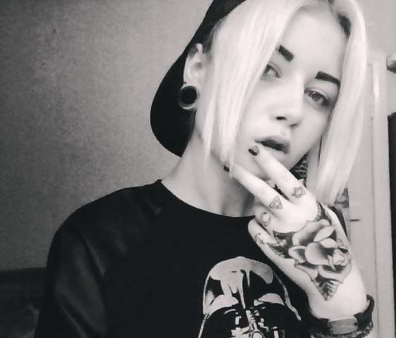 Чёрно-белые фото девушек с тату, фото 24 Чёрно-белые фото девушек с тату, фото 24