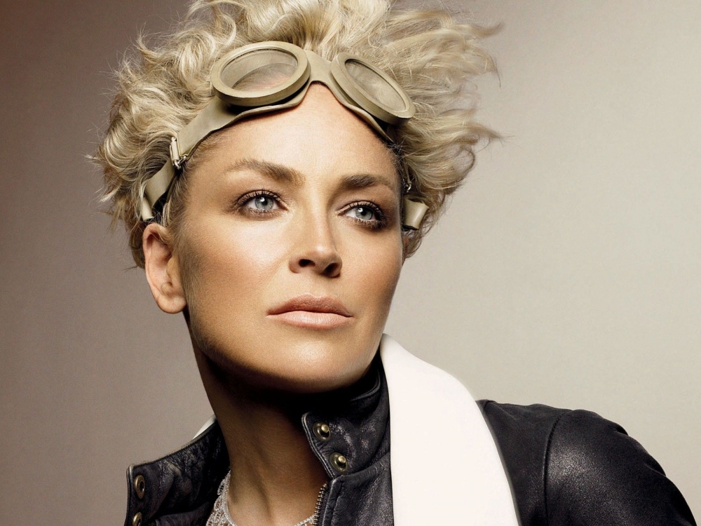 Обои Звёзды: Шэрон Стоун , фото 31 Обои Звёзды: Шэрон Стоун , фото 31