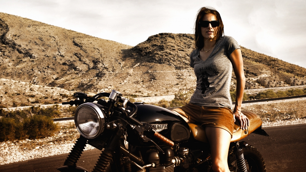 Мотоциклы и девушки, фото 29 Мотоциклы и девушки, фото 29