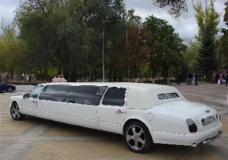 Бентли лимузин. Бентли лимузин 1995. Bentley лимузин. Chevrolet Bentley Style лимузин. Лимузин Bentley джип лимузин.