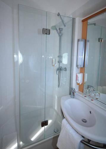 ibis Heidelberg Hauptbahnhof 2* Гейдельберг ibis Heidelberg Hauptbahnhof 2* Гейдельберг