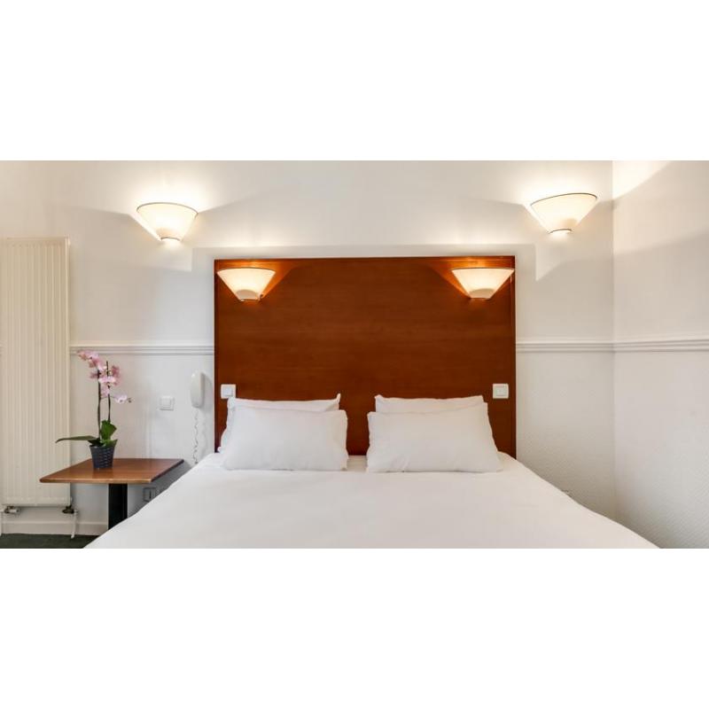 Pavillon Courcelles Parc Monceau 3* Париж Pavillon Courcelles Parc Monceau 3* Париж