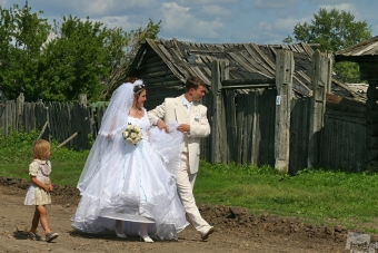 Подборка фоток - прикольные свадьбы в деревне!