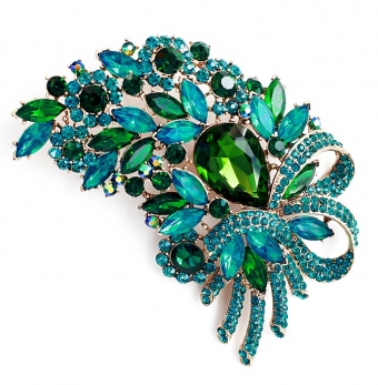 Драгоценные украшения в виде цветов.