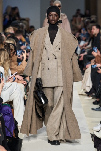 Коллекция Max Mara (Fall 2023 Ready-to-Wear)