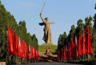 Мамаев Курган и Статуя «Родина-мать зовёт!» в Волгограде: Символ Мужества и Героики 🇷🇺