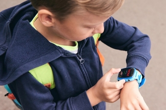 Какие детские смарт-часы купить: 5 моделей, которые реально работают ⌚️👧👦