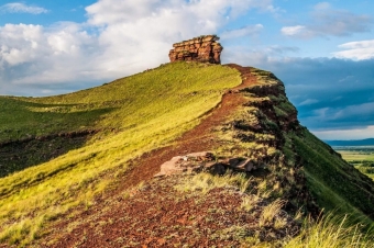 ⛰️ Хакасские Сундуки: Ну это просто космос какой-то! 🤯