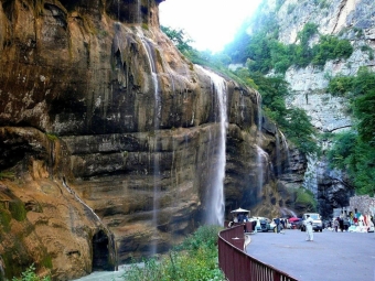 Чегемские водопады: Ох, и красотища же! 🏞️