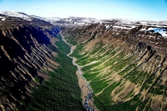 Плато Путорана: Уникальный уголок дикой природы Красноярского края 🌄