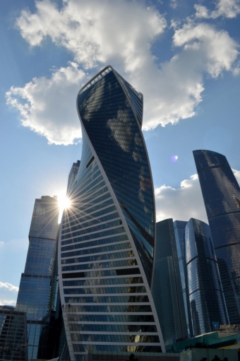 Москва-сити - уникальная архитектура из стекла и бетона