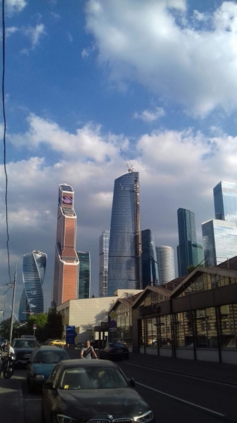 Москва-сити - уникальная архитектура из стекла и бетона