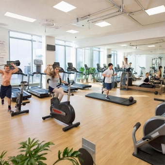 Почему люди дают себе новогодние общения 