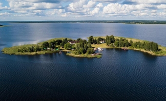 Озеро Селигер: Природное сокровище России 🌊