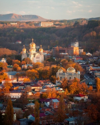 Осень на КМВ: Как я нашел свой дзен среди золотых пейзажей и целебного воздуха!