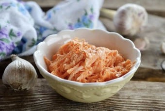 Польза моркови. 3 простых и полезных салата из моркови