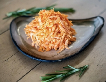 Польза моркови. 3 простых и полезных салата из моркови