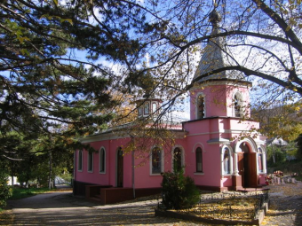 Жемчужины Крыма. Свято-Троицкий-Параскевиевский монастырь