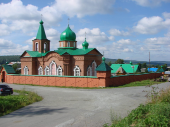 Храм на Крови в Екатеринбурге и другие святыни Свердловской области