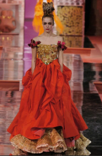 Fashion Show: Christian Lacroix Spring Summer 2009