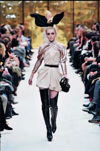 LOUIS VUITTON Women Spring Summer 2016 