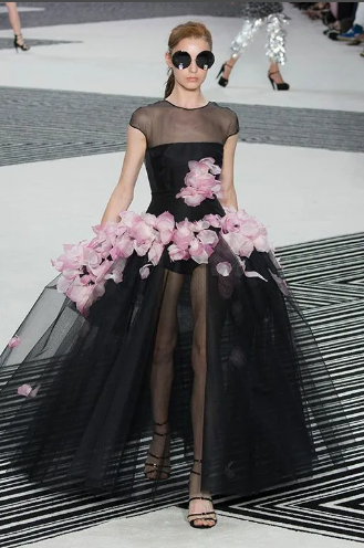 Giambattista Valli коллекция 2022