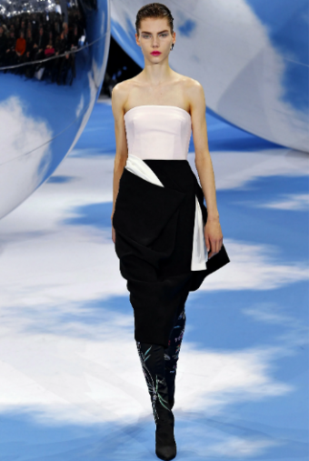Fashion Show: Christian Dior Couture Fall 2007 John Galliano
