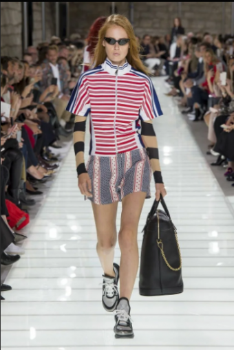 LOUIS VUITTON Women Spring Summer 2016 