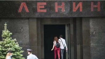 Вице-спикер Госдумы Борис Чернышов устроил грязную провокацию